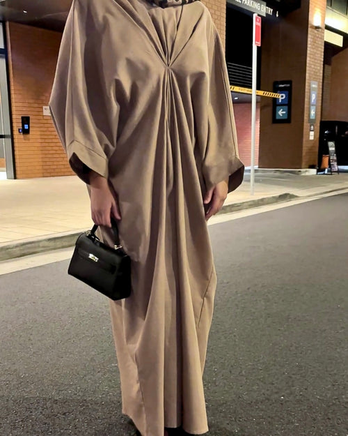 Yusrā Linen Abaya
